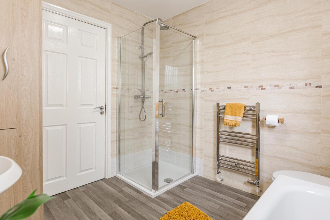 Oxheys House - 5 Bedrooms Contractors Parking Preston  Extérieur photo